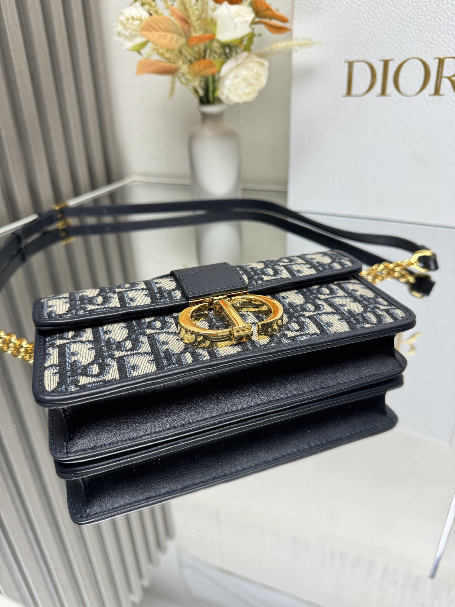 D10r Miss Montaigne mini bag 20 x 10 x 4 cm