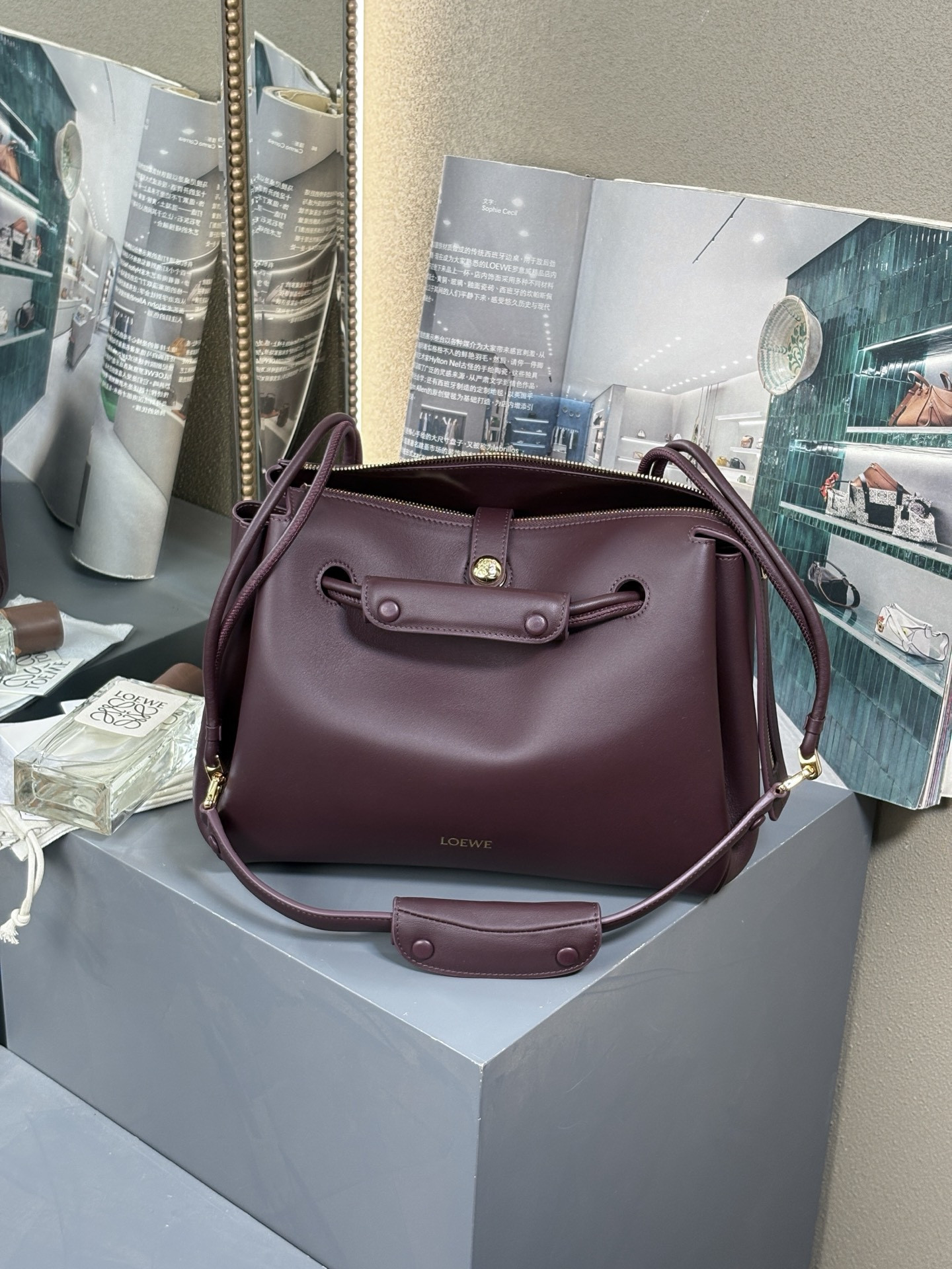 L0ew* Medium Madrid bag in S*pple calfskin 28.5x11x23cm