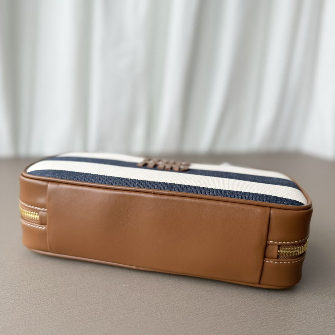 M1v M1v beau canvas and leather bag 11.5x28x8cm