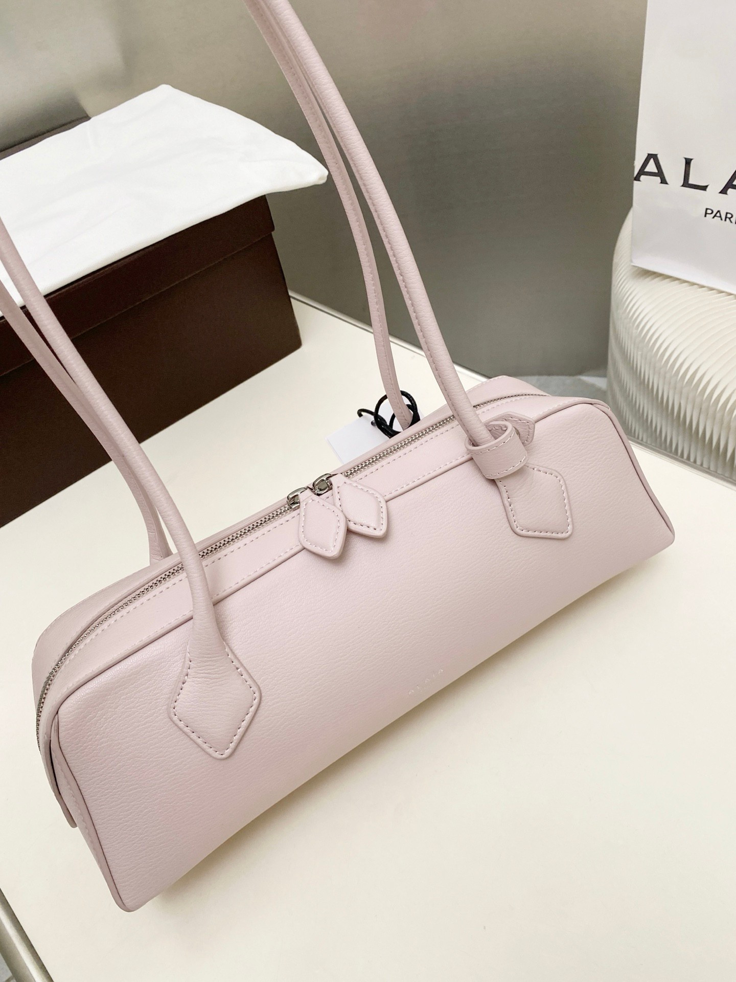 A1a1a LE TECKEL MEDIUM BAG 33x11x10cm