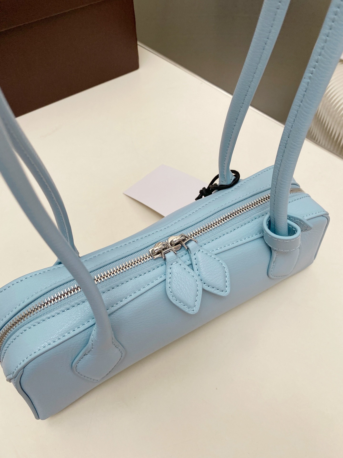 A1a1a LE TECKEL SMALL BAG 27x9x8cm