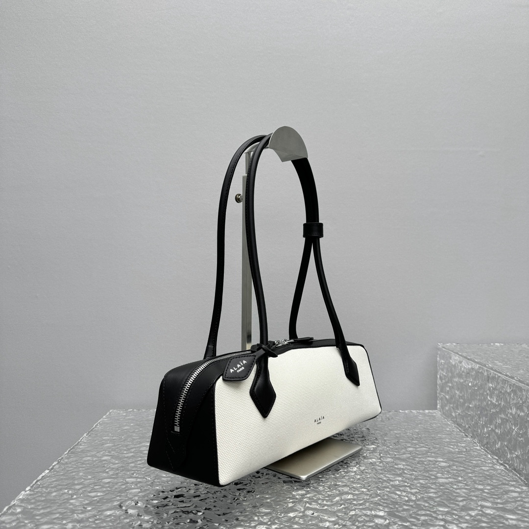 A1a1a LE TECKEL MEDIUM BAG 33x11x10cm