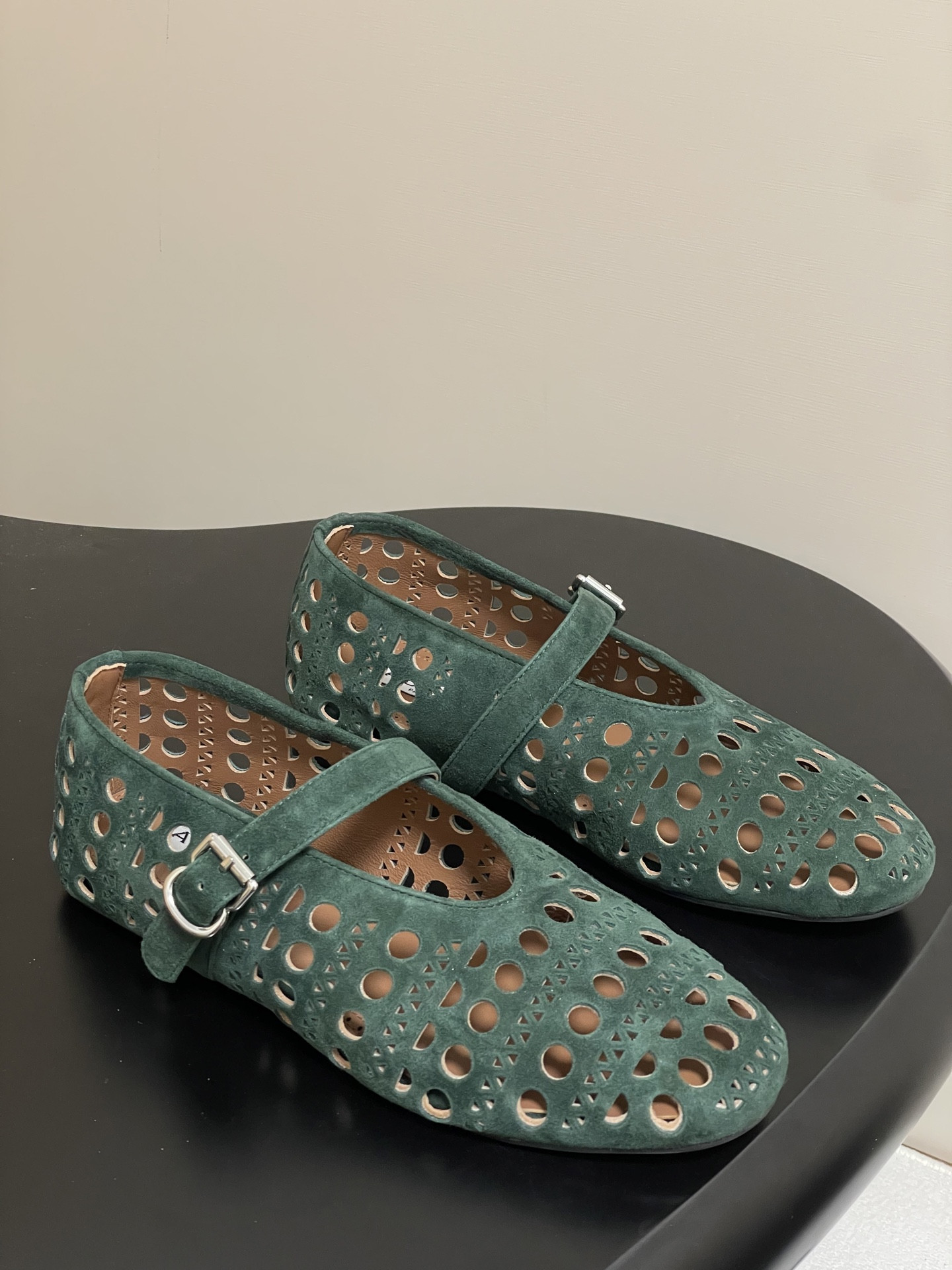 ua alaÏa vienne ballet flats(cusT0mized size 7-10 days production time)