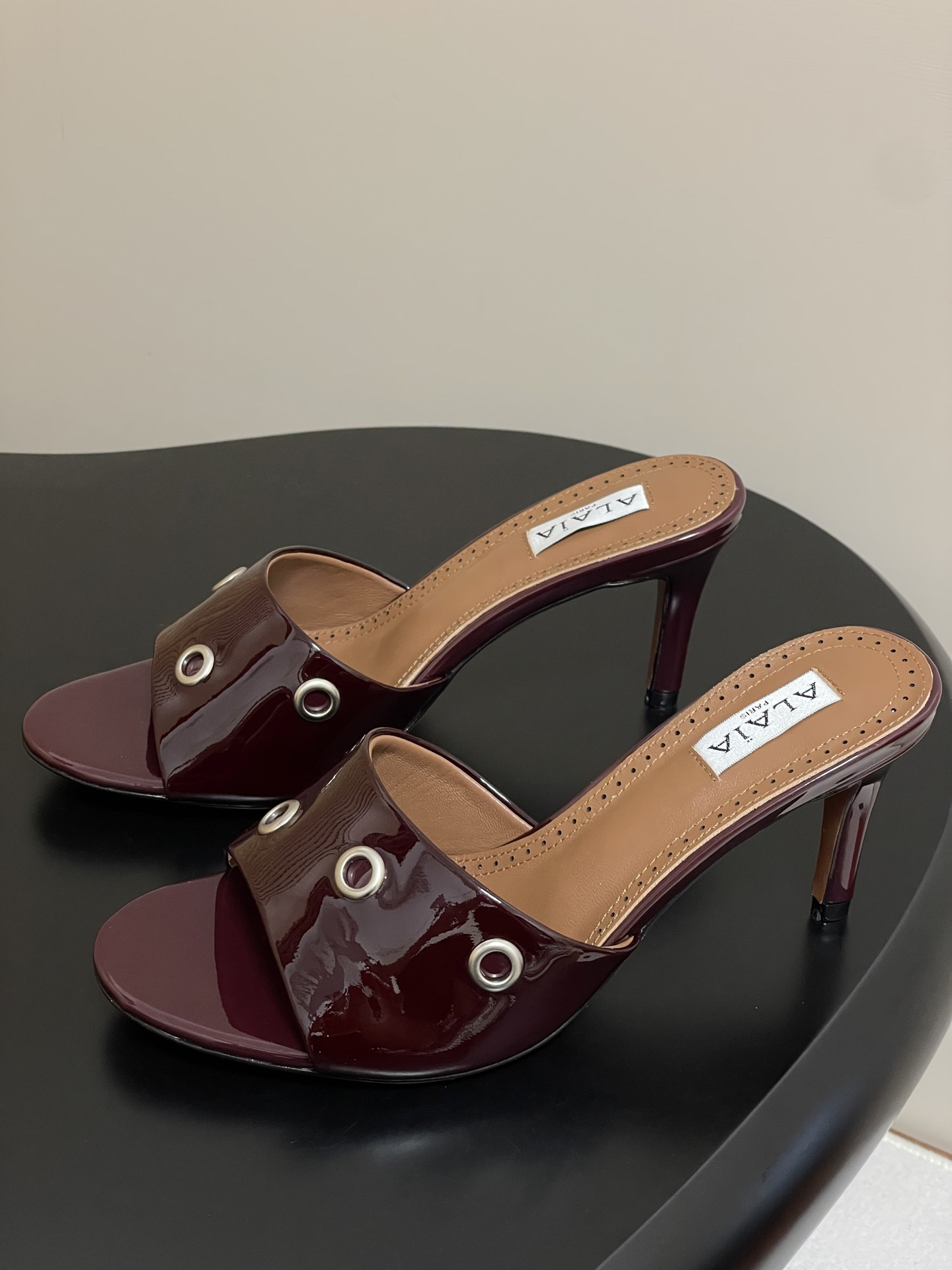 ua a1a1a ring eyelets slippers 7cm heel(cusT0mized size 7-10 days production time)