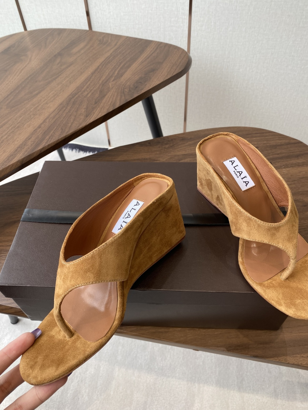 ua a1a1a wedge cube satin sandal(cusT0mized size 7-10 days production time)