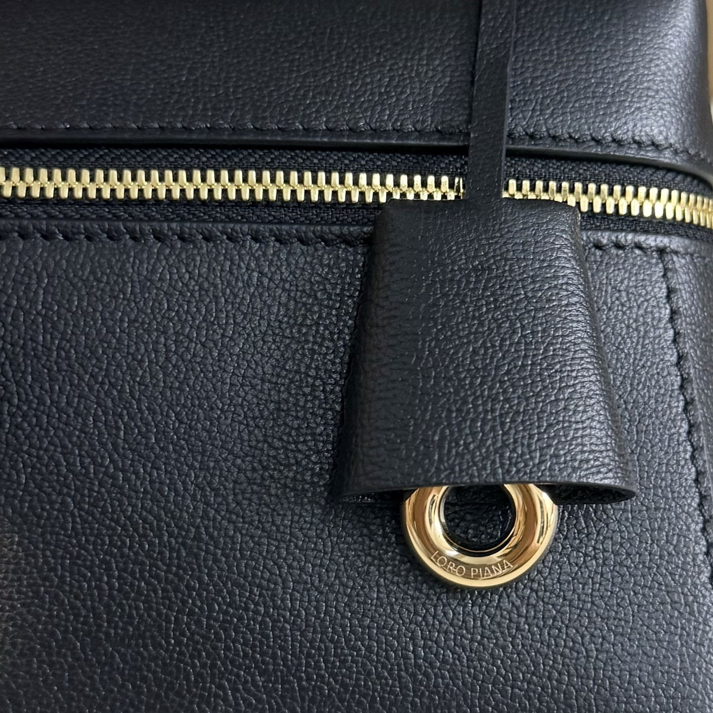 L0r0 P1ana Extra Bag L23 23x12x7cm