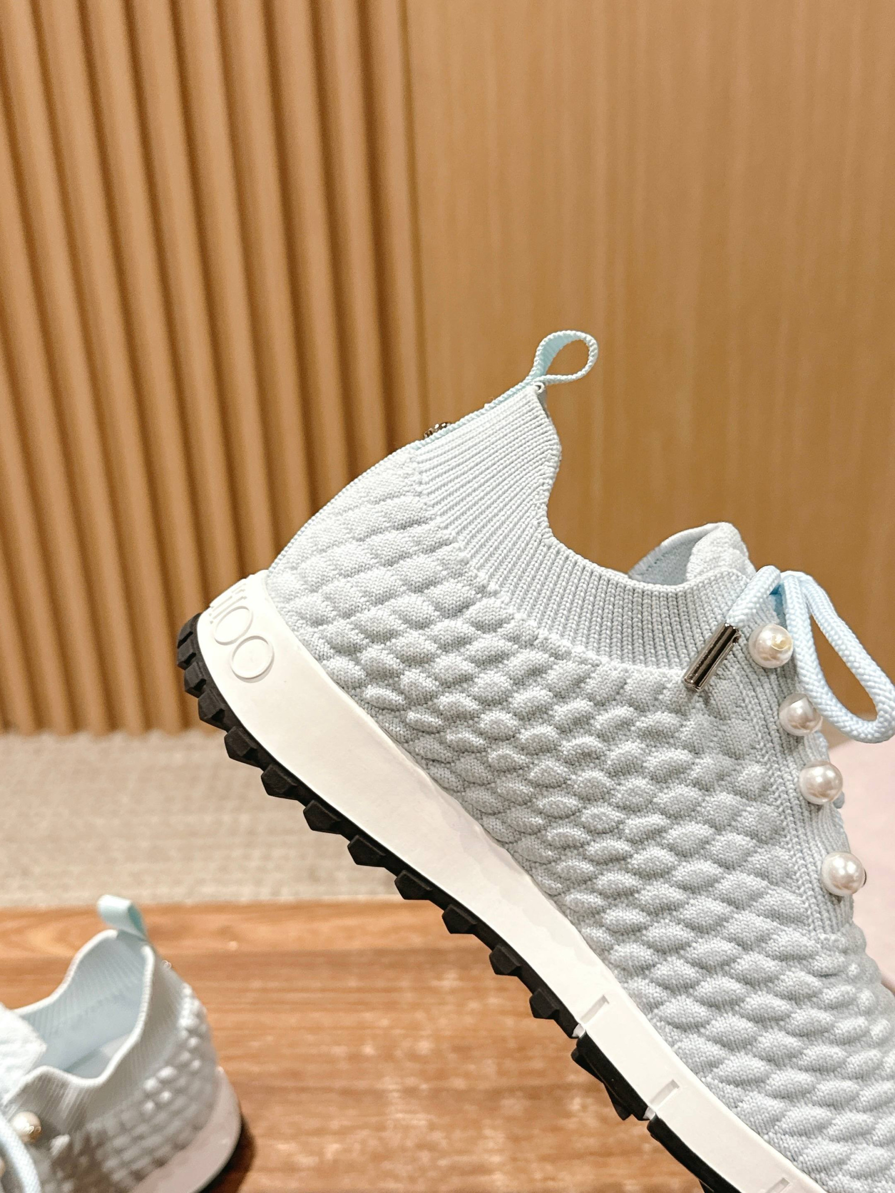 UA J1m*y Ch00 Casual Sneakers