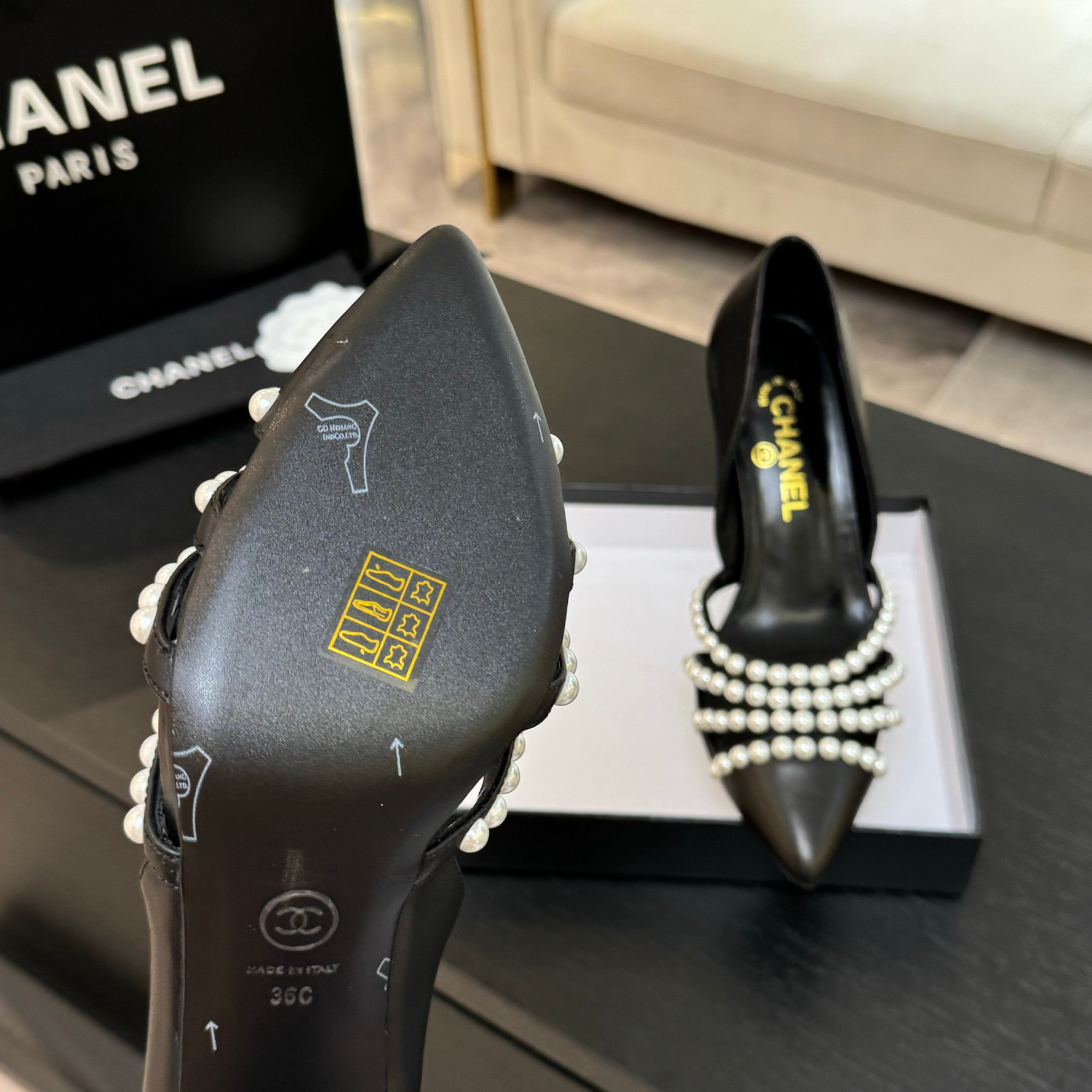 UA Ch**el Pumps 8.5cm Heel