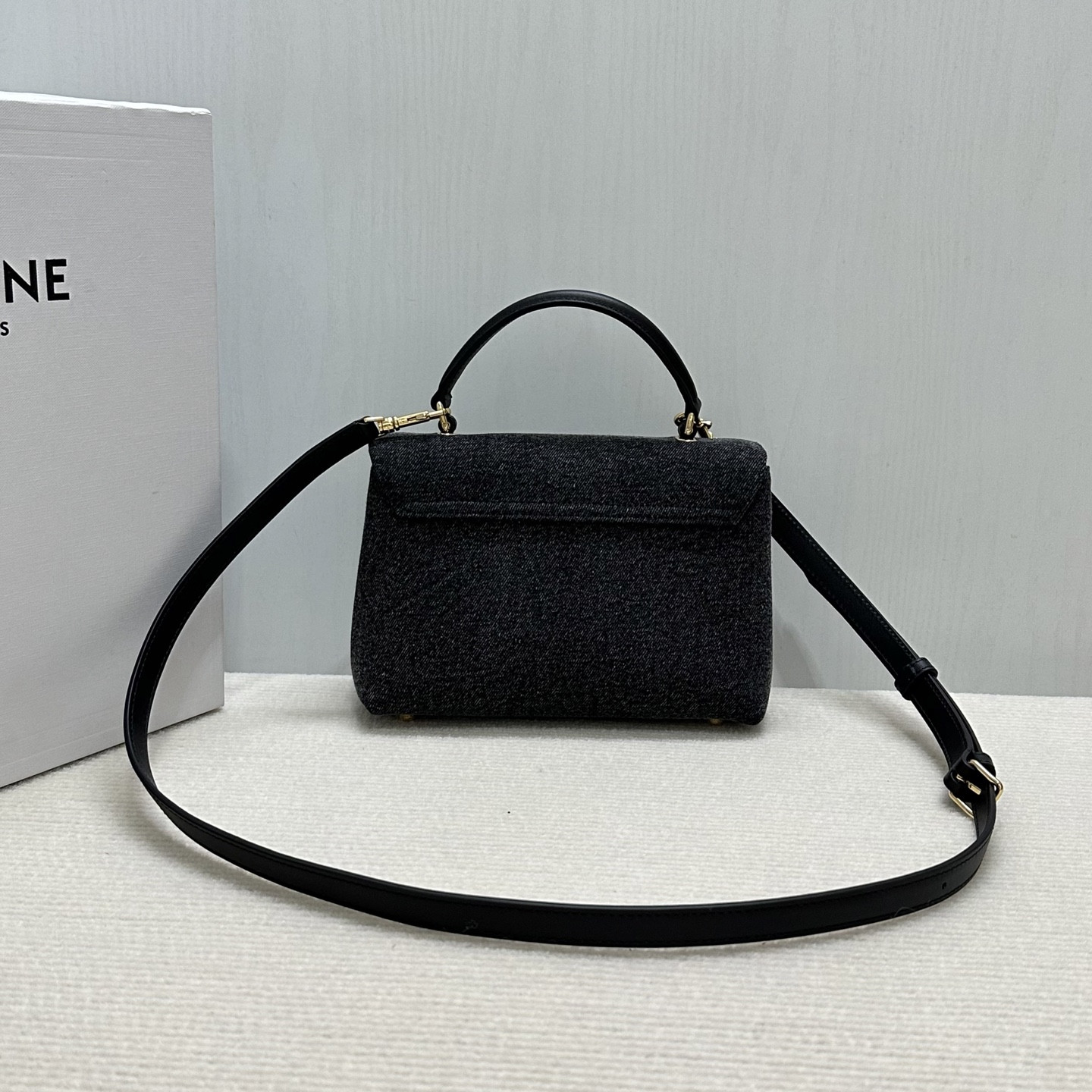 ce1i*e teen nino bag in De*1m 20.5x13x8cm