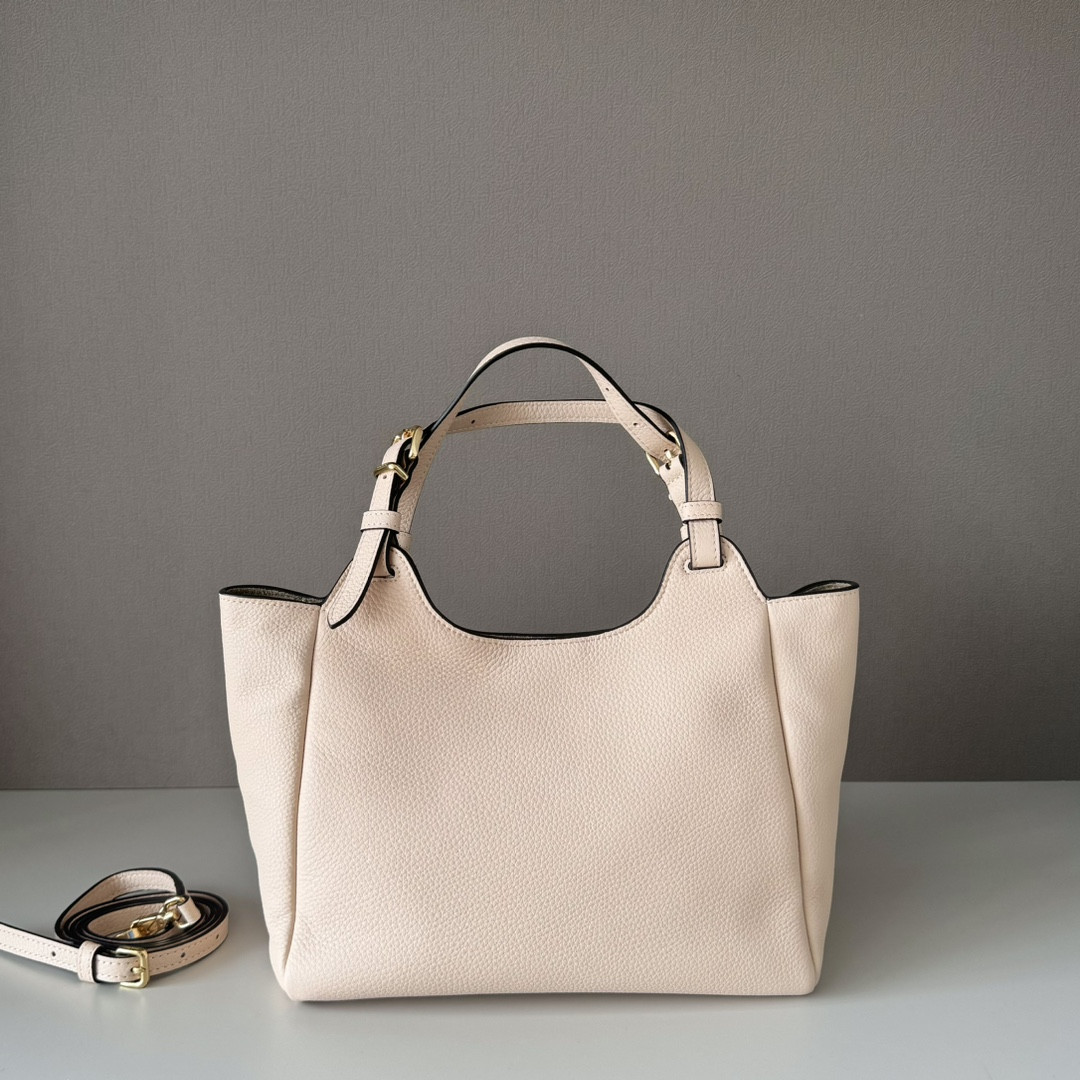 M1v M1v leather handbag 20x25.5x13cm