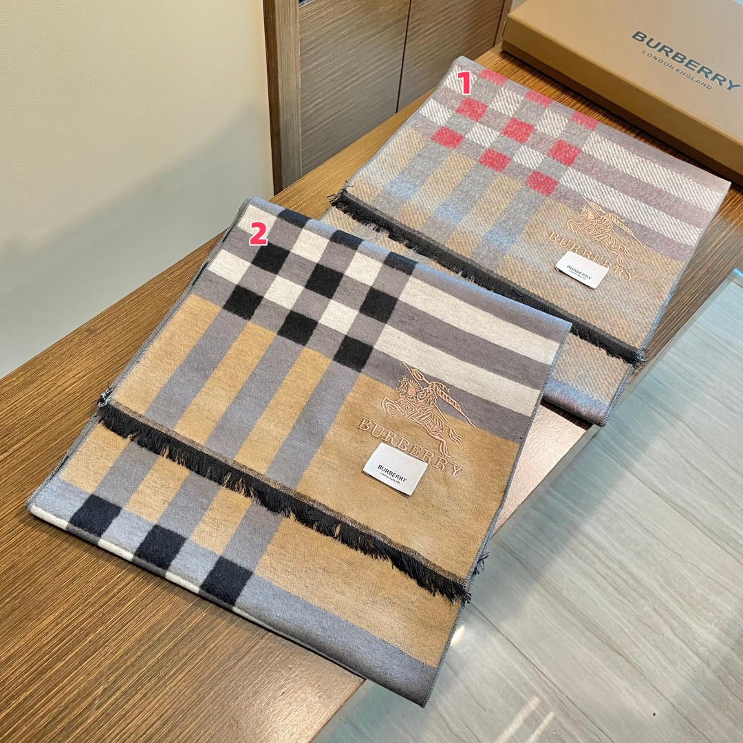Bv*b*rry scarf 45x180cm