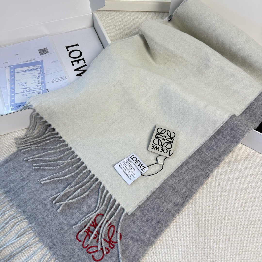 L0ew* scarf 30x180cm