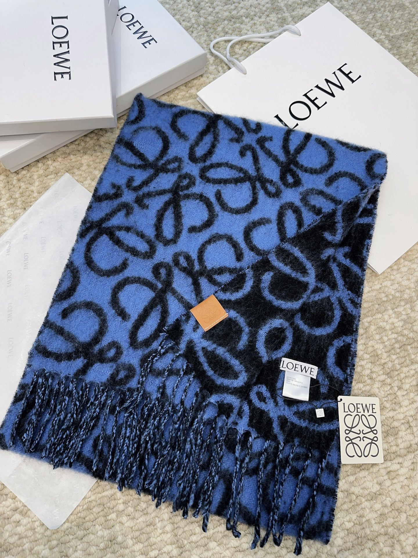 L0ew* scarf 36x186cm
