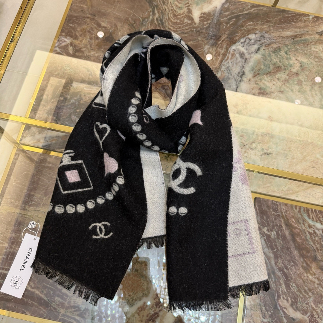 Ch**el scarf 50x200cm 100% cashmere