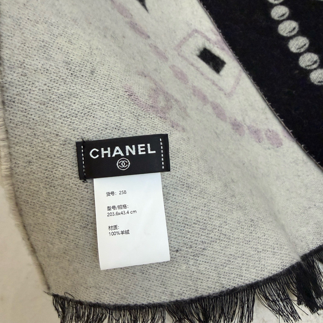 Ch**el scarf 50x200cm 100% cashmere