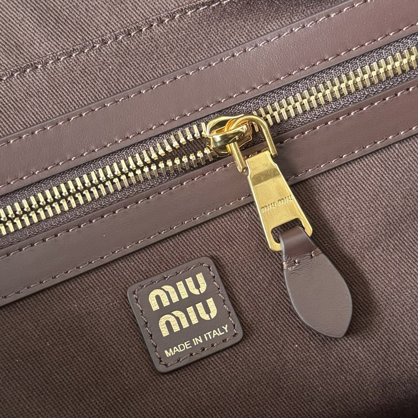 M1v M1v printed leather beau bag 17x30x8.5cm