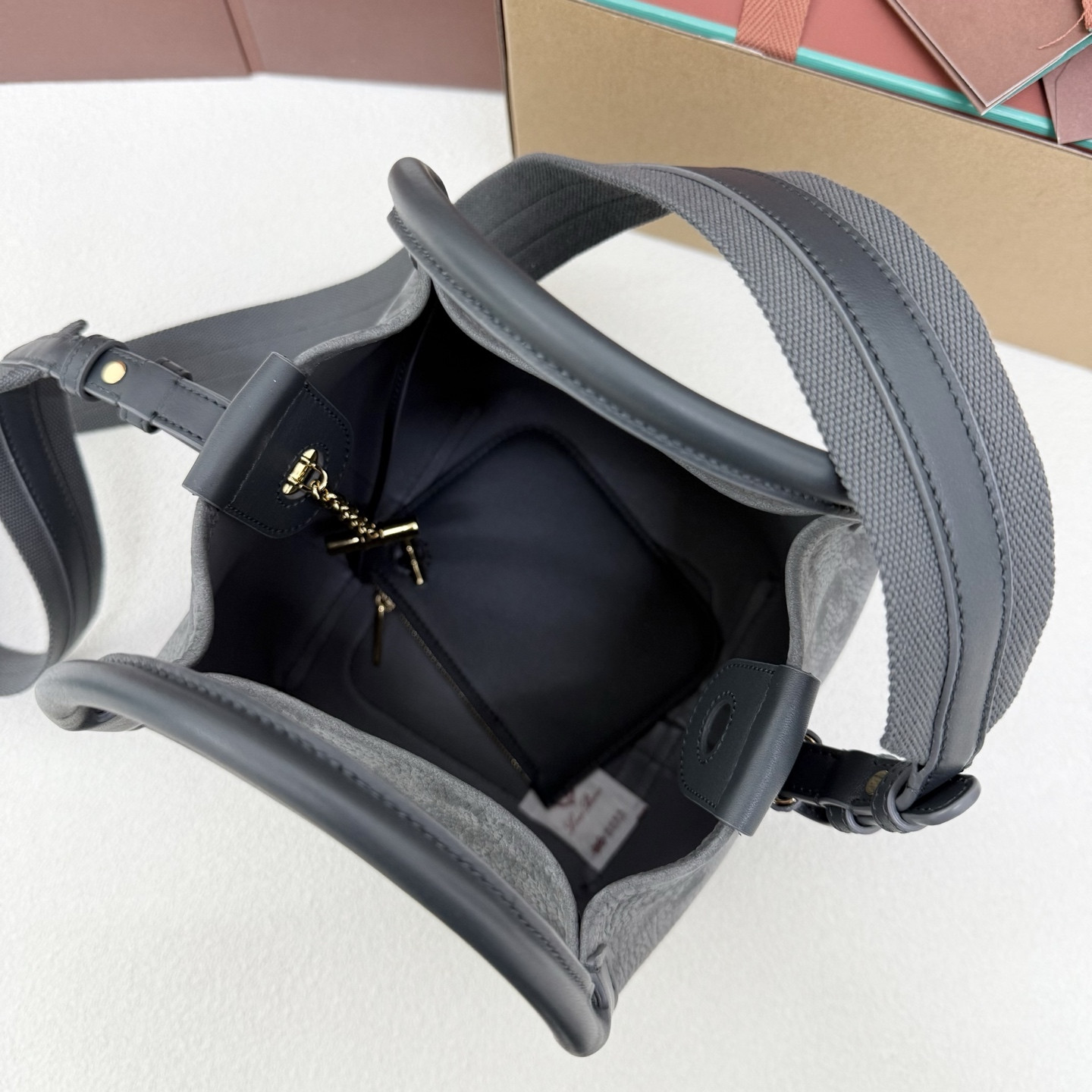 L0r0 P1ana small bale bag 17x20x17cm