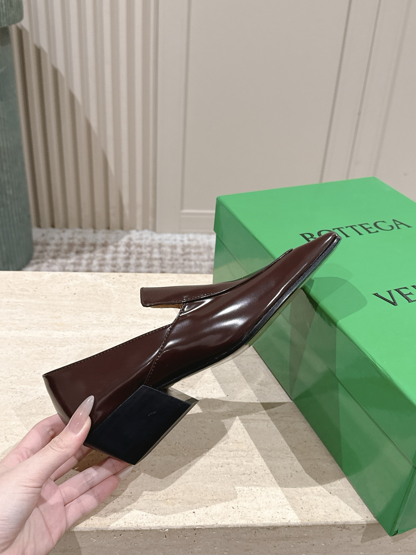 ua b0tte*a Ven*ta ventura loafer