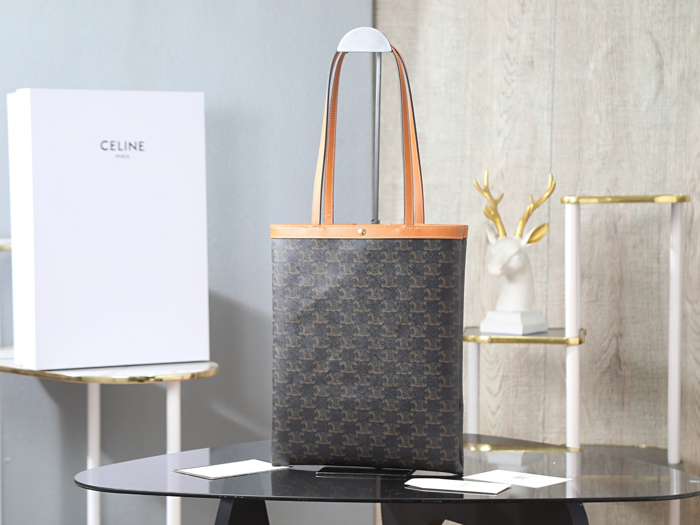 Ce1i*e flat shopper medium logo print handbag 28x33x0.5cm